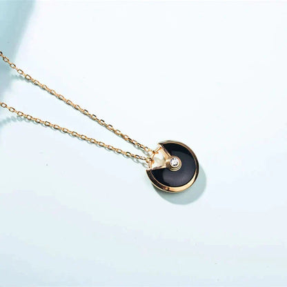 [✨ROSE💎]AMULETTE GOLD CARNELIAN ONYX NECKLACE