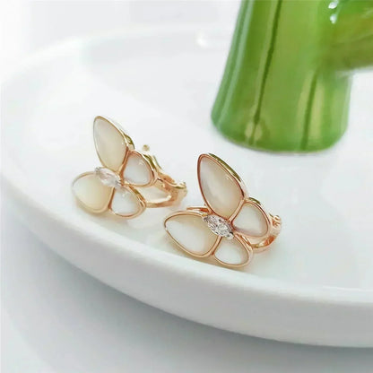 [✨ROSE💎]BUTTERFLY MOP DIAMOND EARRINGS
