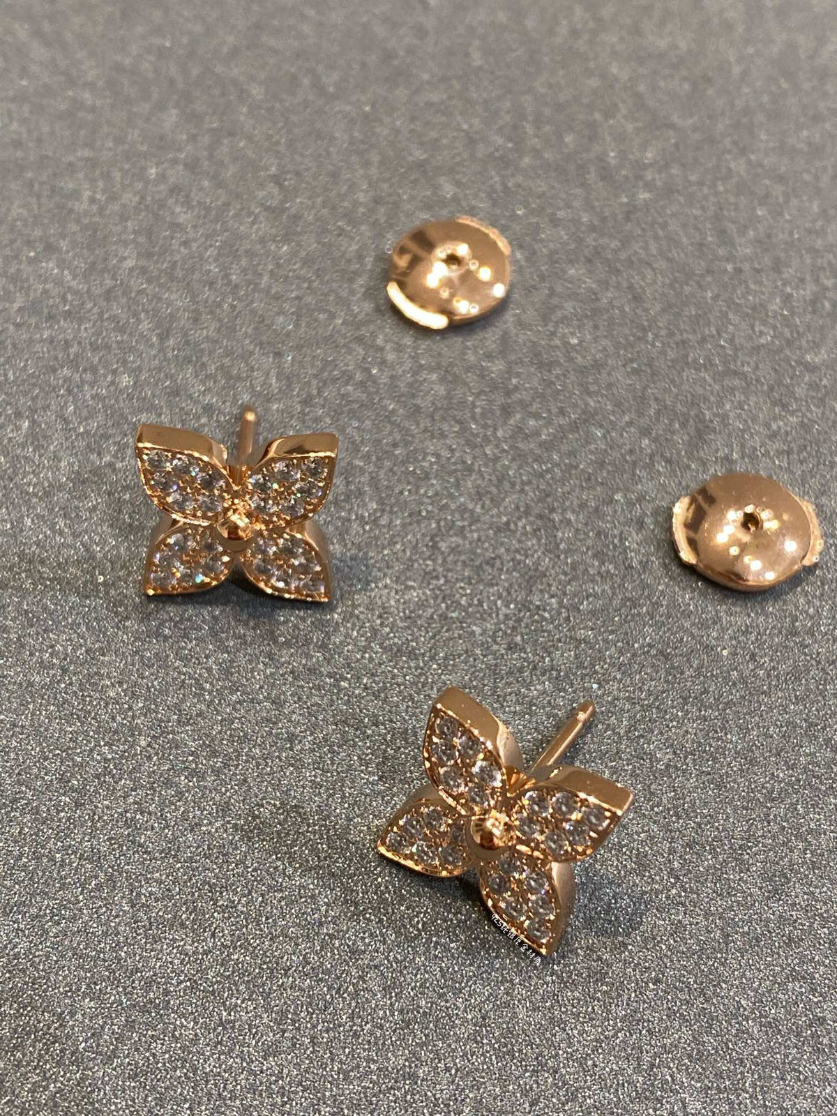 [✨ROSE💎]STAR DIAMOND EARRINGS