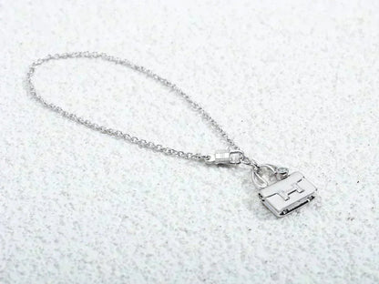 [✨ROSE💎]AMULETTE PEDANT SILVER NECKLACE