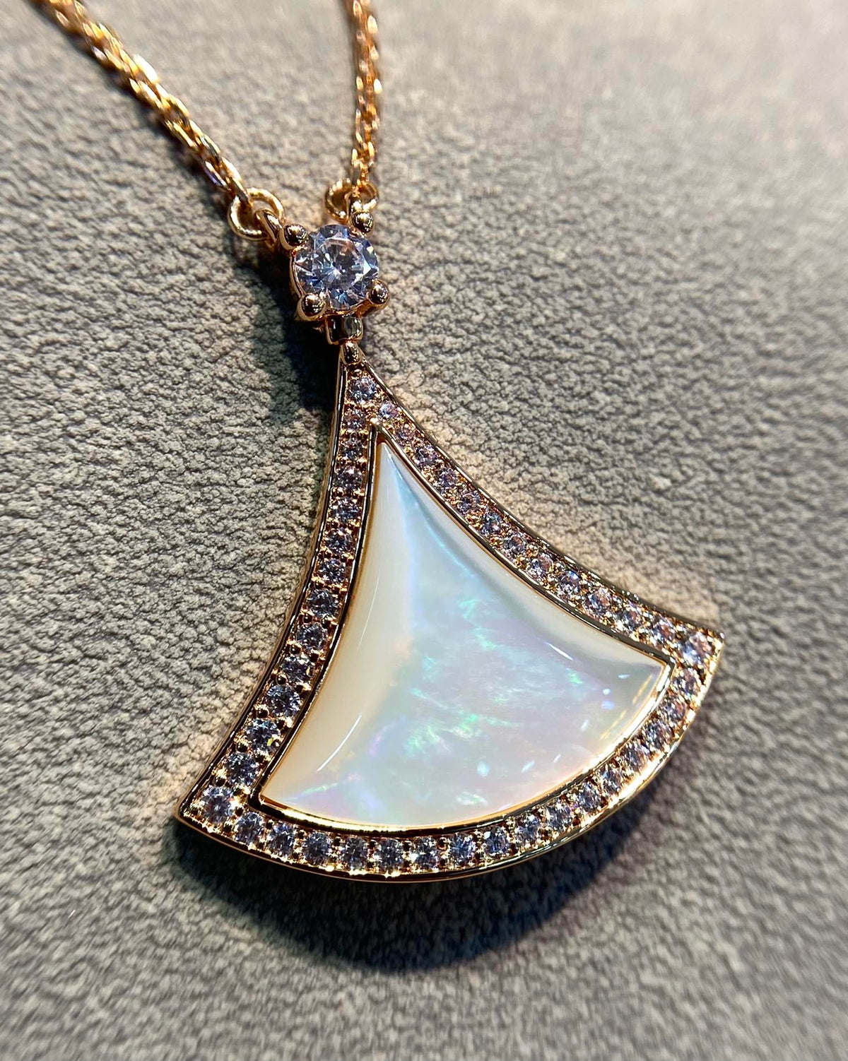[✨ROSE💎]DREAM MOP DIAMOND PAVED PINK GOLD NECKLACE