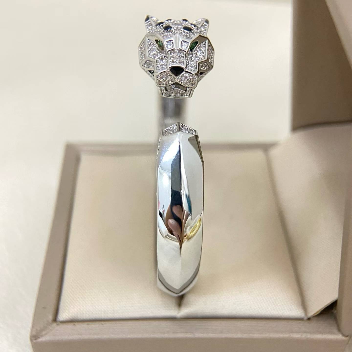 [✨ROSE💎]DIAMOND MACHINE LEOPARD BRACELET