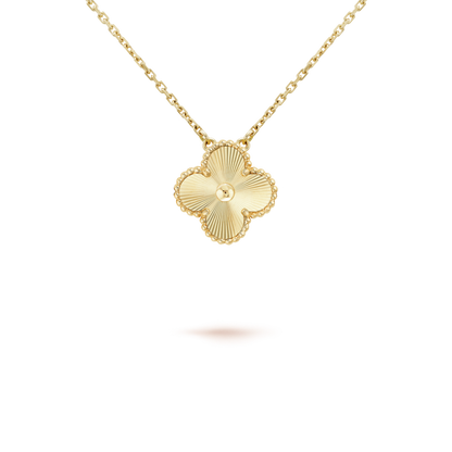 [✨ROSE💎]CLOVER 15MM LASER NECKLACE
