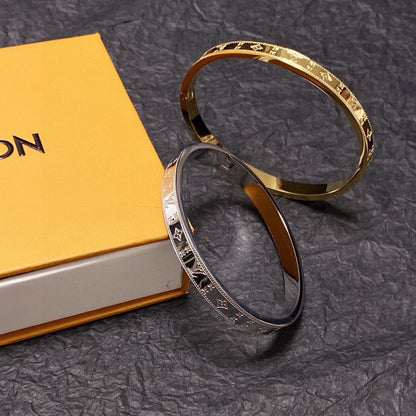 [✨ROSE💎] ENGRAVED BRACELET