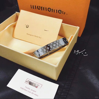 [✨ROSE💎] ENGRAVED WIDE BRACELET
