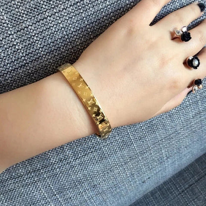 [✨ROSE💎] ENGRAVED WIDE BRACELET