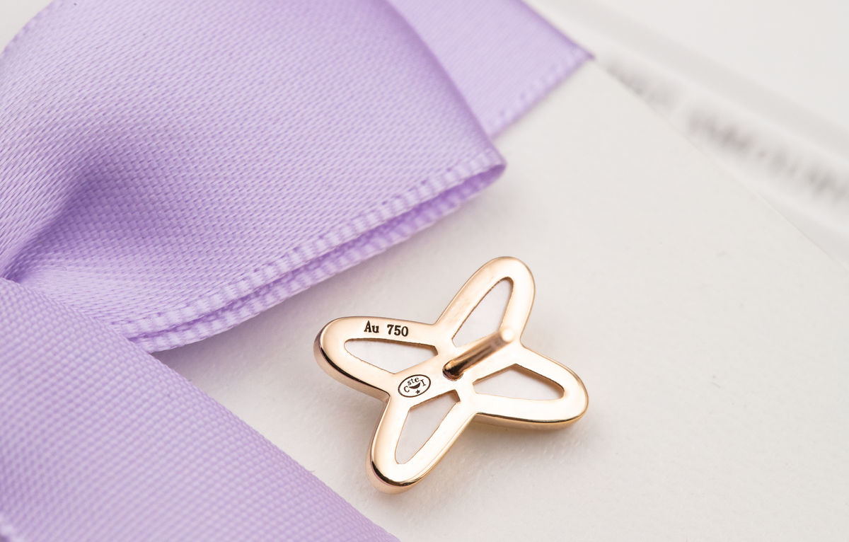 [✨ROSE💎]JEUX DE WHITE MOP PINK GOLD DIAMOND EARRINGS