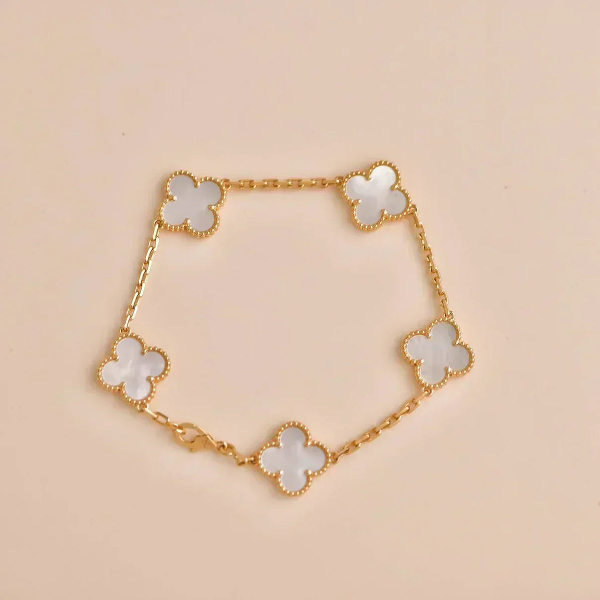 [✨ROSE💎]CLOVER WHITE PEARL MOP 5 MOTIF BRACELET COLLECTION